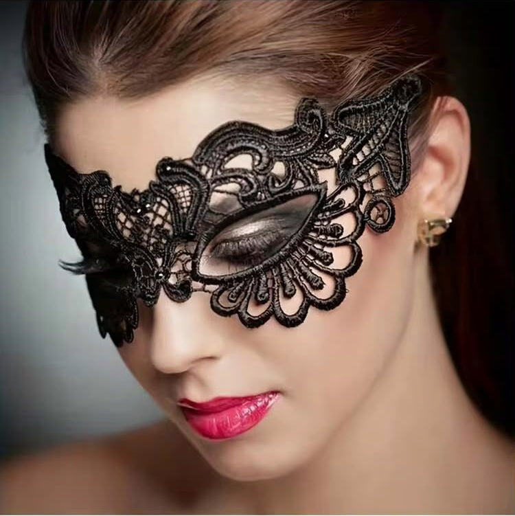 Elegant Black Lace Masquerade Eye Mask